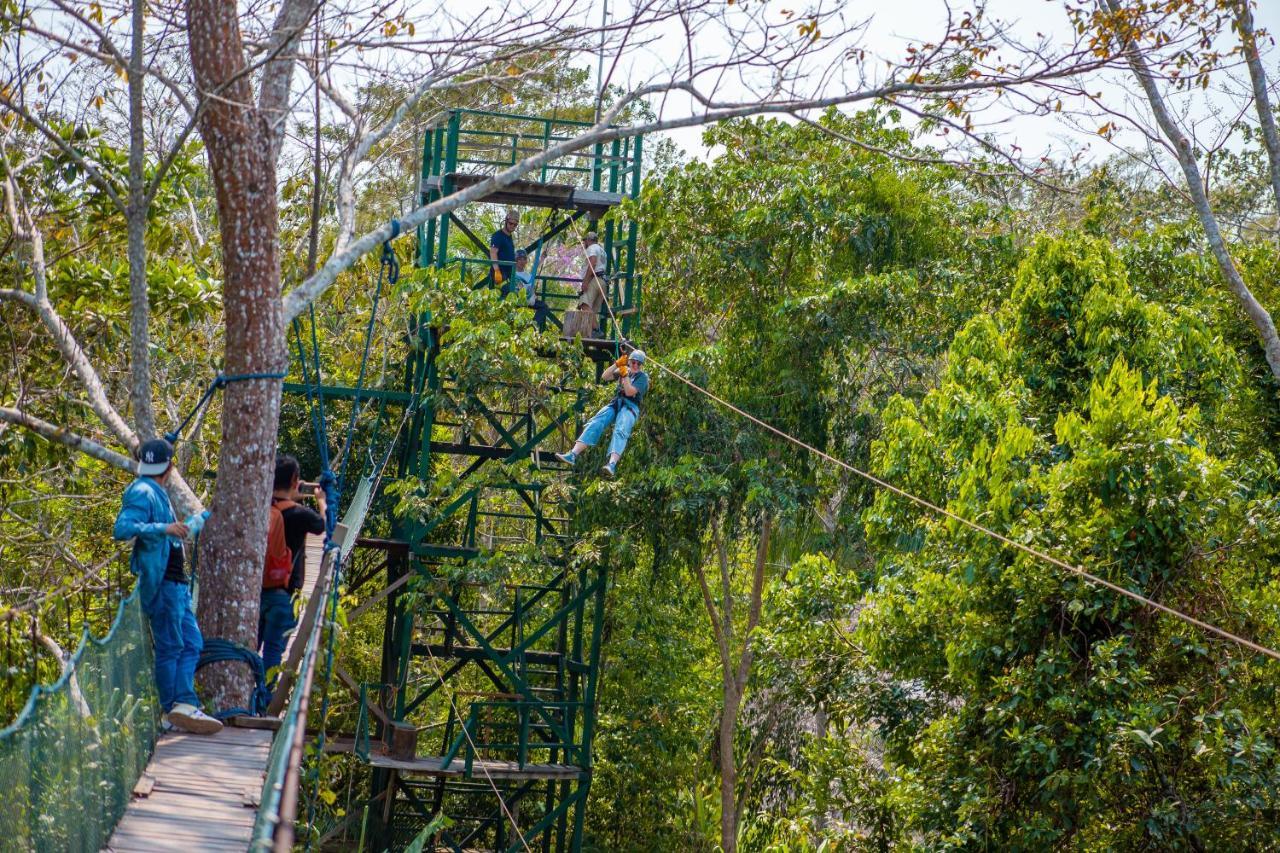 Tronco Tambopata Adventure Hotel Пуерто Малдонадо Екстериор снимка