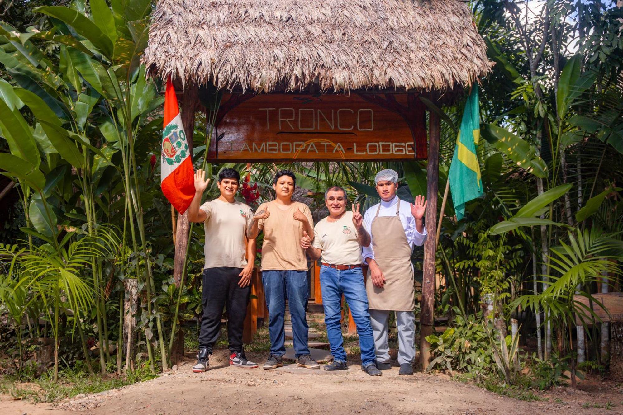 Tronco Tambopata Adventure Hotel Пуерто Малдонадо Екстериор снимка