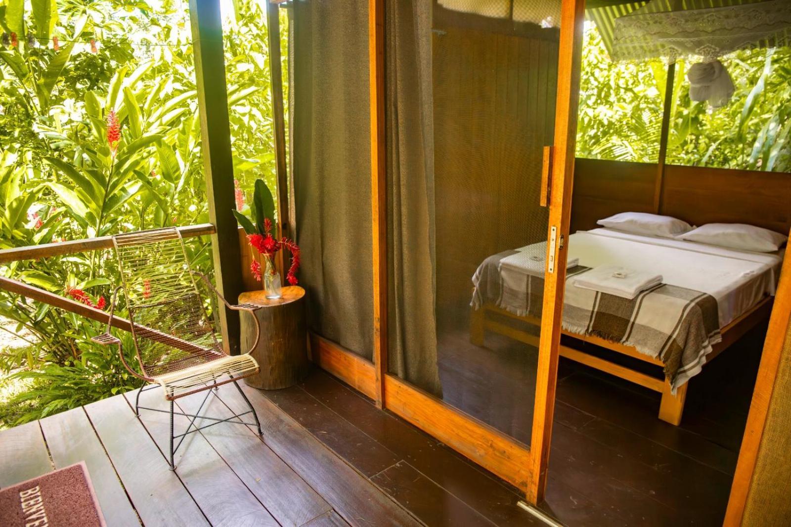 Tronco Tambopata Adventure Hotel Пуерто Малдонадо Екстериор снимка
