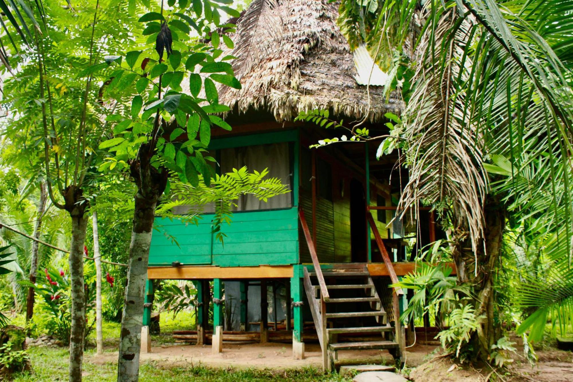Tronco Tambopata Adventure Hotel Пуерто Малдонадо Екстериор снимка