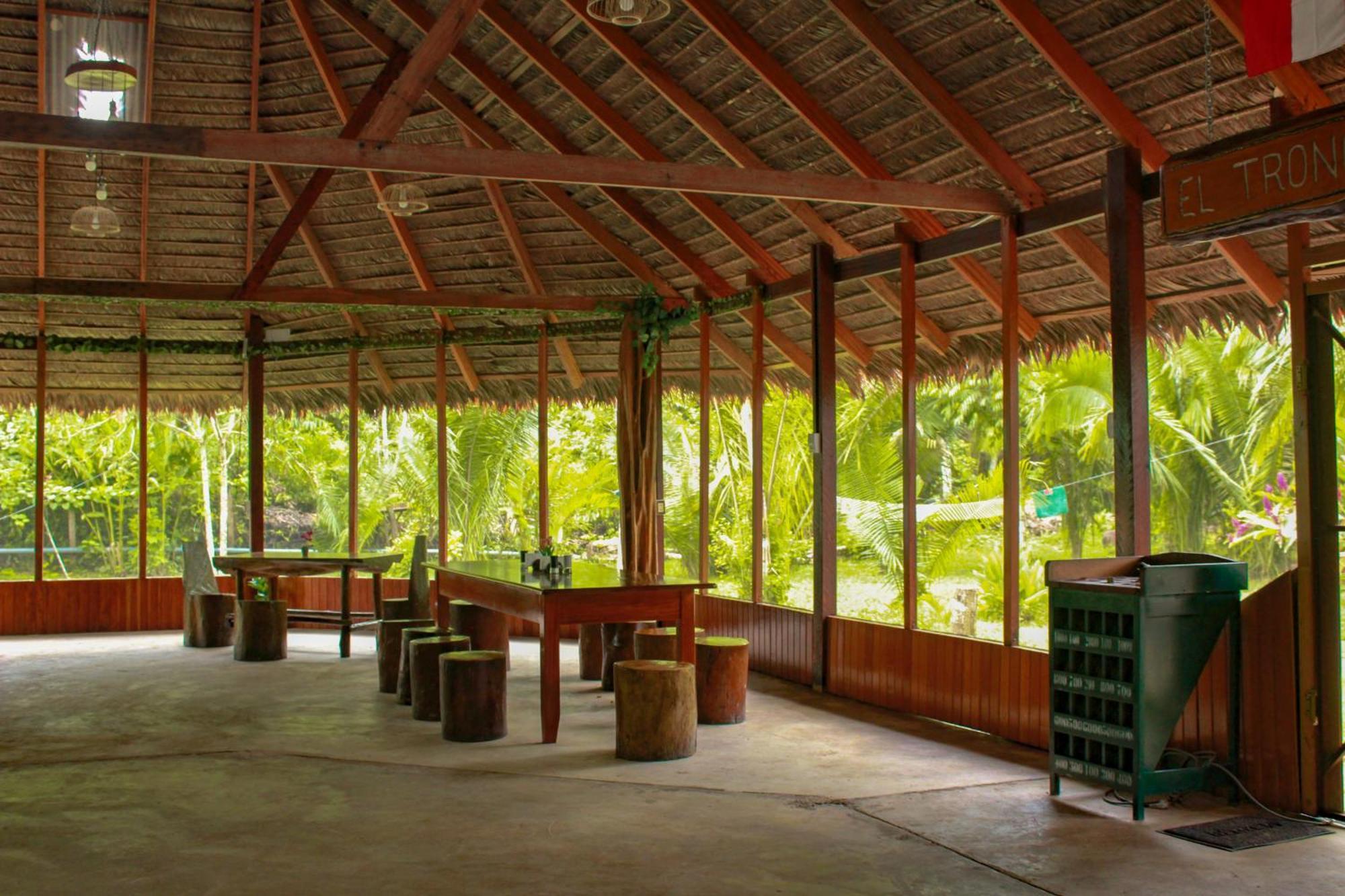 Tronco Tambopata Adventure Hotel Пуерто Малдонадо Екстериор снимка