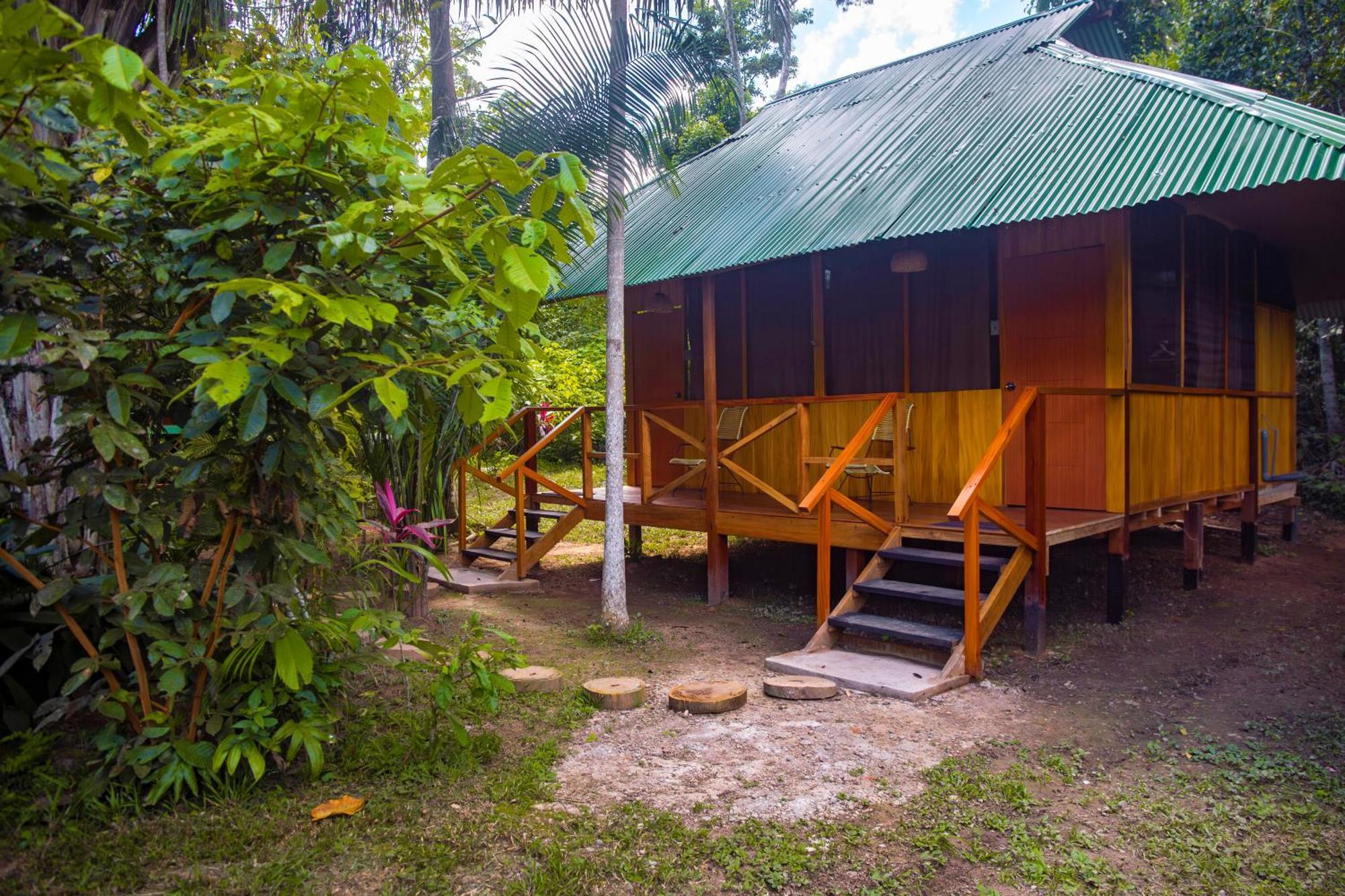 Tronco Tambopata Adventure Hotel Пуерто Малдонадо Екстериор снимка
